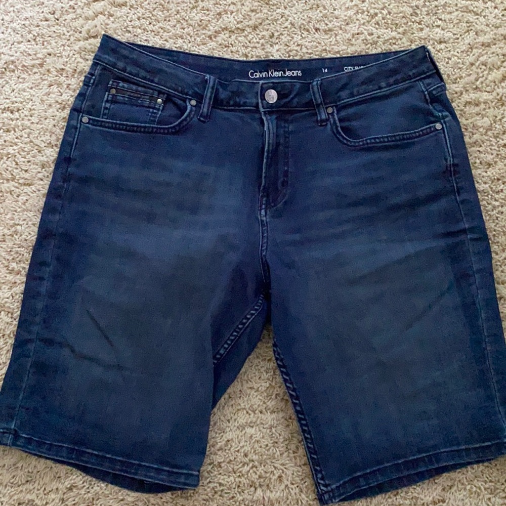 Calvin Klein Bermuda shorts 14